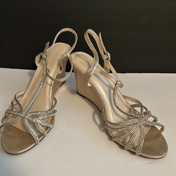 David's Bridal Classy Strappy Wedge Champagne Sparkle Rhinestone Sandals Size 10 - Picture 1 of 8